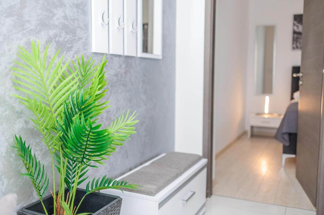 Apartment Ema Zadar Eksteriør billede
